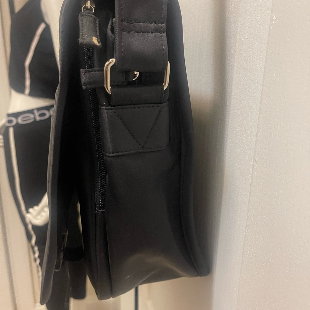 GUESS Black Nylon Exterior Laptop Bags in new conditions - Picture 5 of 16